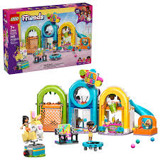 FRIENDS - FUN INDOOR PLAYGROUND