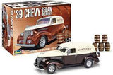 1:24 '39 CHEVY SEDAN DELIVERY W/BARRELS