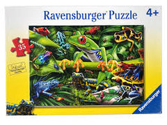 AMAZING AMPHIBIANS (35PC)