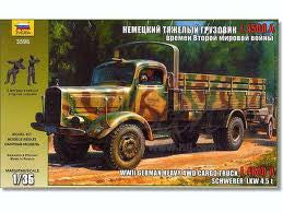 1:35 WWII GERMAN HEAVY 4WD CARGO TRUCK