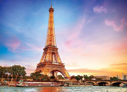 PARIS- LA TOUR EIFFEL (1000 PC)