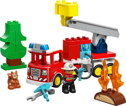 DUPLO - FIRE TRUCK WITH HOSE AND FIREFIGHTER