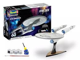 1:500 STAR TREK: U.S.S. ENTERPRISE NCC-1701: INTO DARKNESS (BUILD & PAINT)
