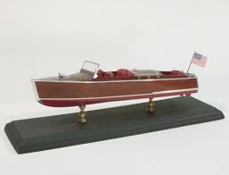 CHRIS CRAFT 1930 24' RUNABOUT