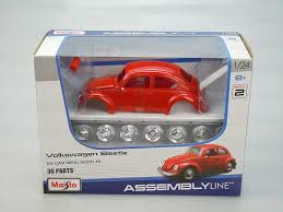 1:25 VOLKSWAGEN BEETLE METAL ASSEMBLY (COLOR MAY VARY)