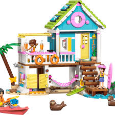 FRIENDS - BEACH HOUSE WITH SEALS