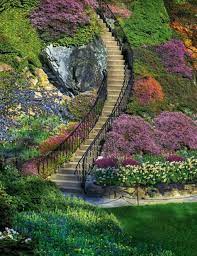 GARDEN STAIRWAY (350PC)