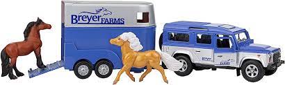 BREYER FARMS LAND ROVER AND TAG-A-LONG TRAILER W/2 STABLEMATES