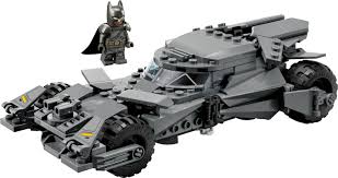 BATMAN V SUPERMAN:  BATMOBILE