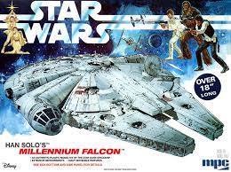 STAR WARS: HAN SOLO'S MILLENNIUM FALCON (18" LONG)