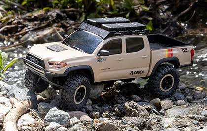 1:30 SCX30 TOYOTA TACOMA TRD PRO 4X4 ROCK CRAWLER RTR (COLOR MAY VARY)