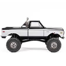 1:24 SCX24 CHEVROLET C10 4WD RTR (COLOR MAY VARY)