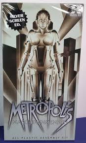 1:8 METROPOLIS MASCHINENMENSCH (SILVER SCREEN EDITION)