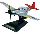 P-51 MUSTANG TUSKEGEE AIRMEN "RED TAILS"