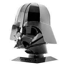 STAR WARS: DARTH VADER HELMET