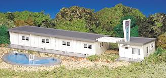 MOTEL WITH POOL KIT
