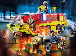 CITY ACTION: FIRE ENGINE WITH BURNING TRUCK