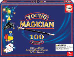 YOUNG MAGICIAN (100 TRICKS)