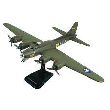 B-17 FLYING FORTRESS
