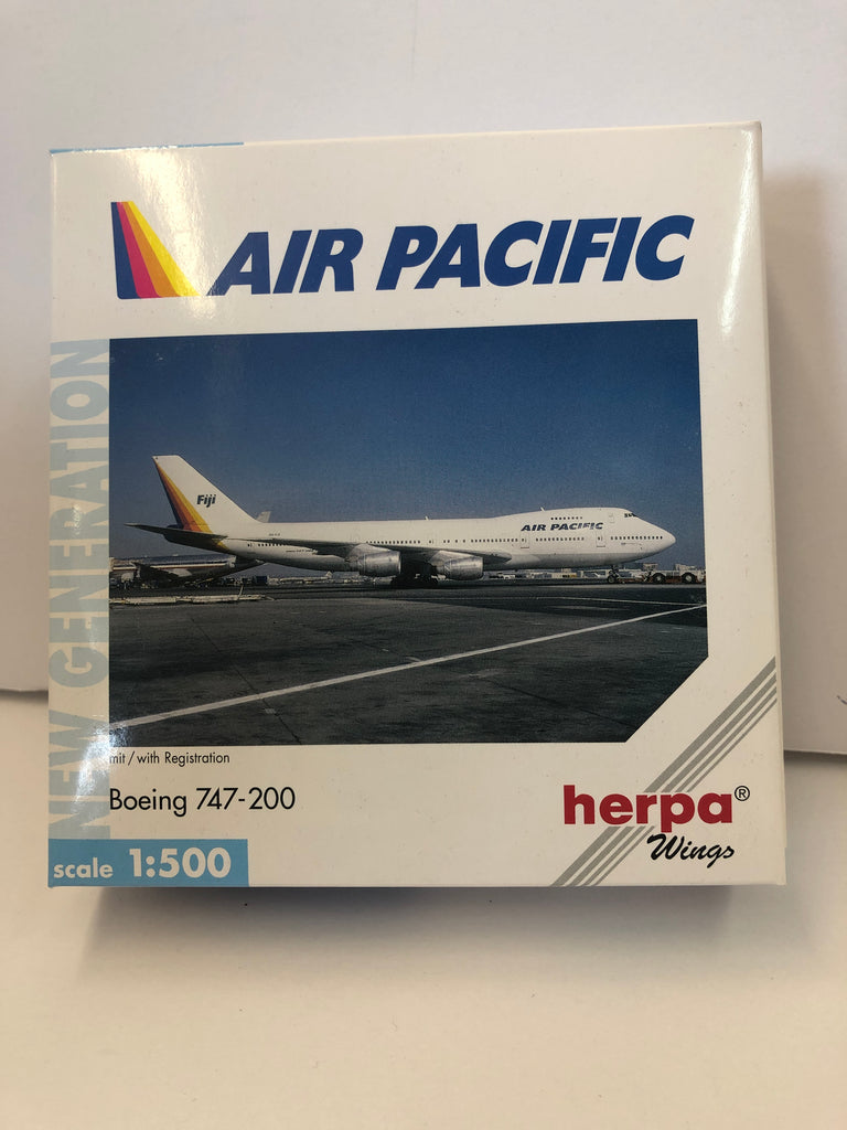 1:500 AIR PACIFIC BOEING 747-200