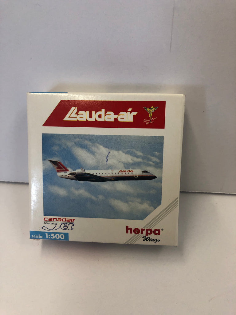 1:500 LAUDA-AIR CANADAIR JET