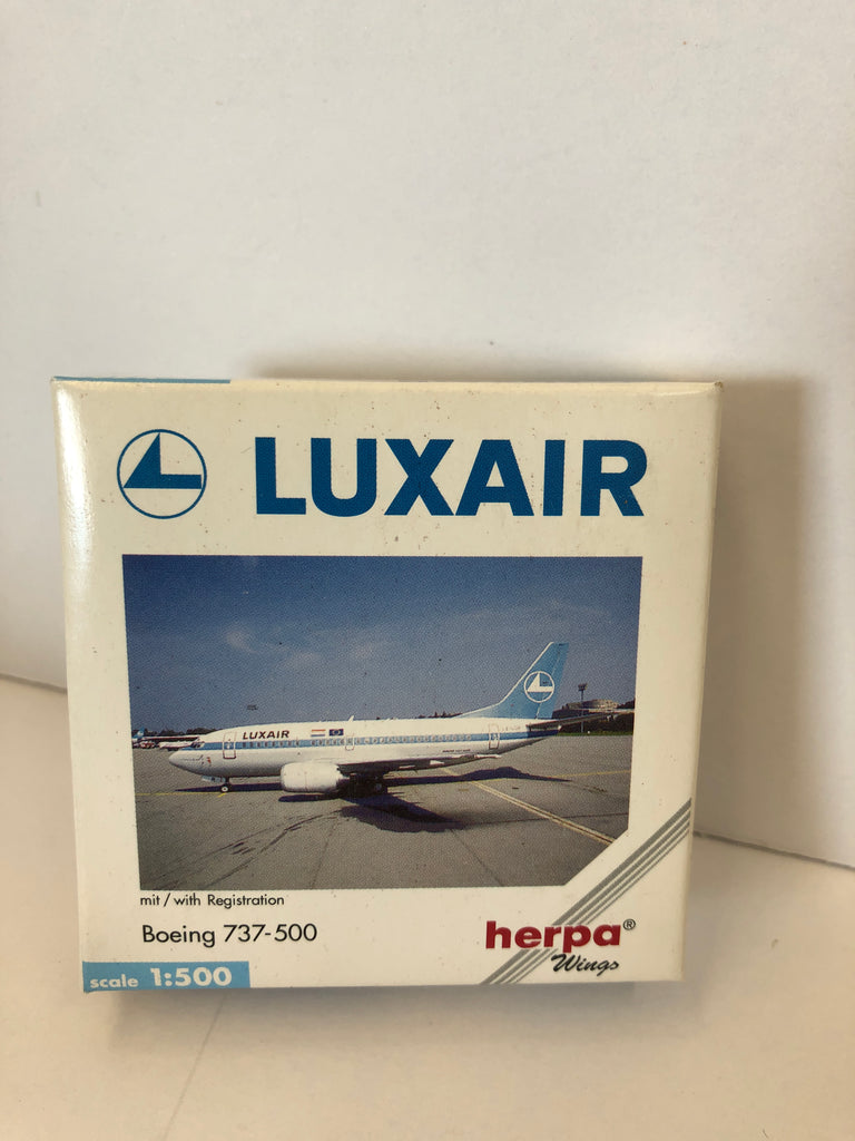 1:500 LUXAIR BOEING 737-500