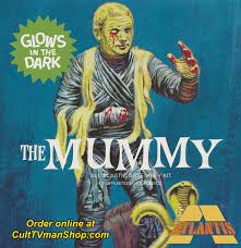 1:8 THE MUMMY (GLOWS IN THE DARK)