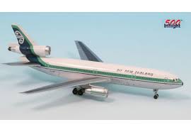 1:500 AIR NEW ZEALAND DOUGLAS DC-10