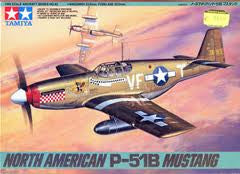 1:48 NORTH AMERICAN P-51B MUSTANG