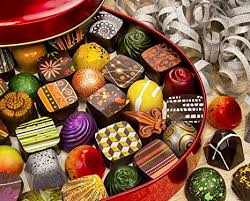 TIN OF TREATS (2000PC)