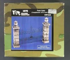 1:35 PARK GATE (COMPLIMENTS 1874 PARK WALL)