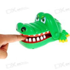 CROCODILE DENTIST