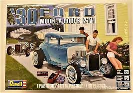 1:25 '30 FORD MODEL A COUPE 2'N1